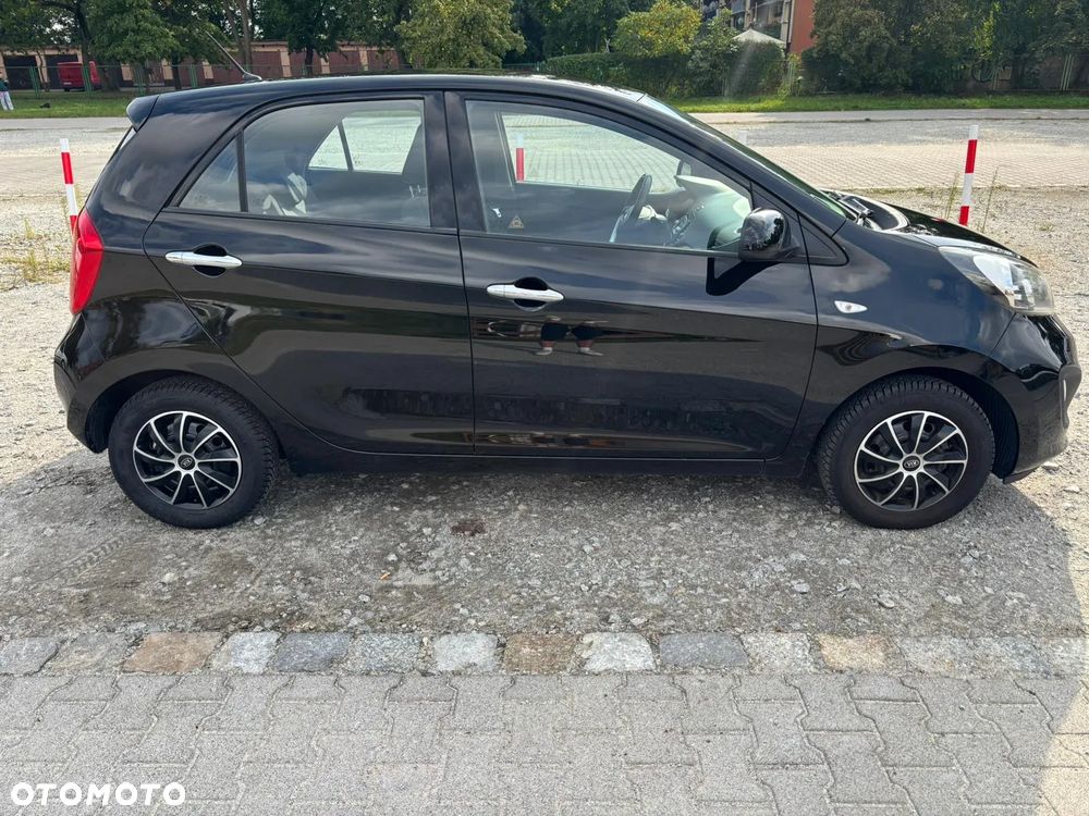 Kia Picanto 1.2 Fifa World Cup Edition - 9