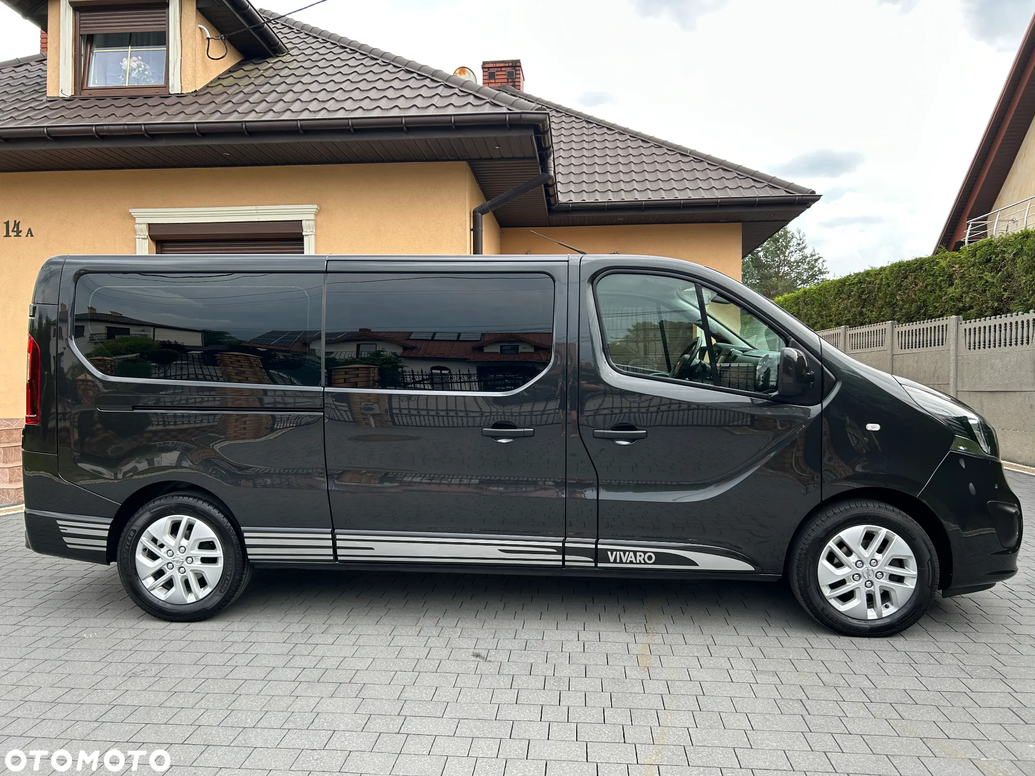 Opel Vivaro L2H1 2,9t Edition Business - 10