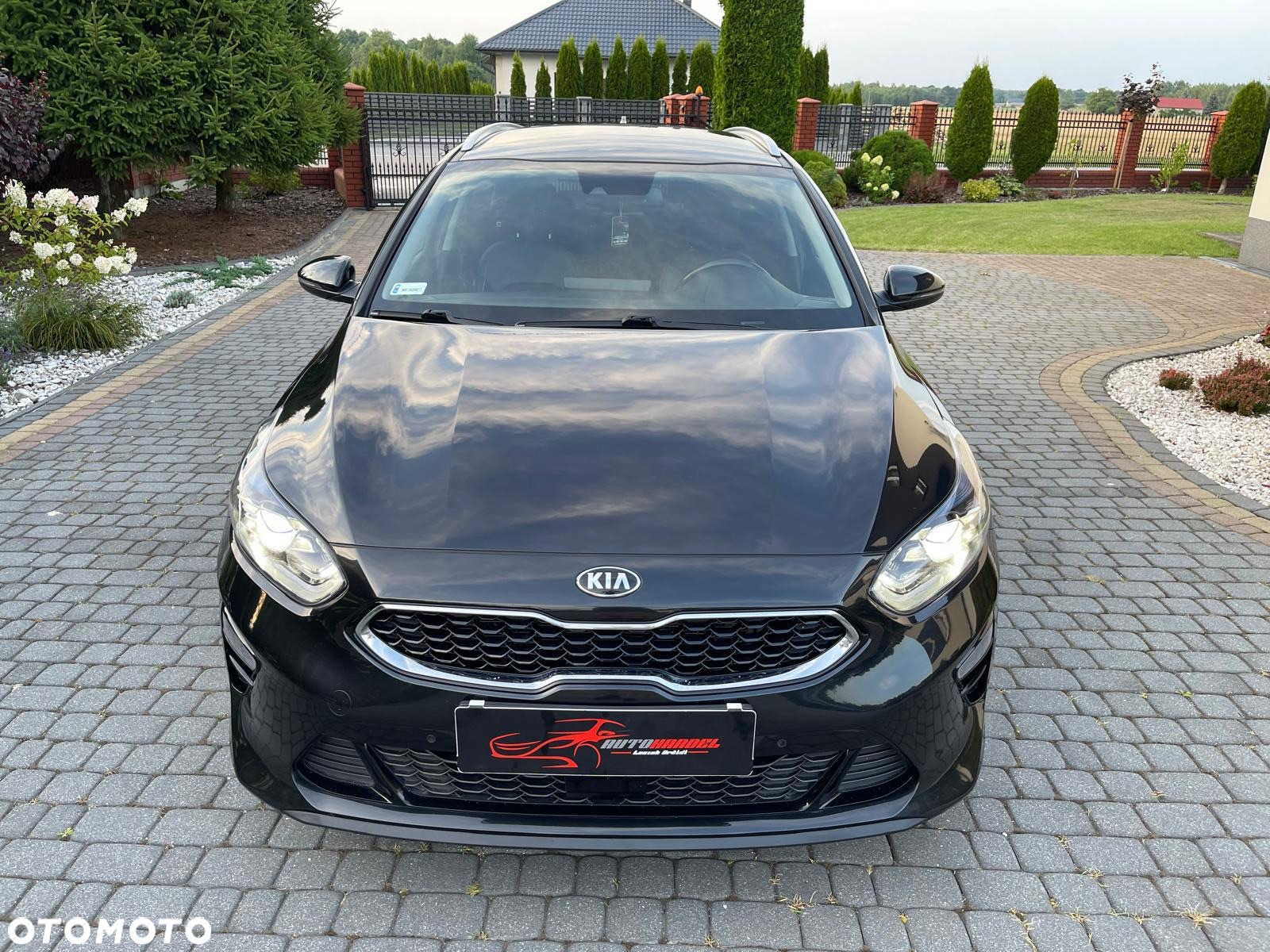Kia Ceed 1.6 CRDi SCR L Business Line DCT - 4