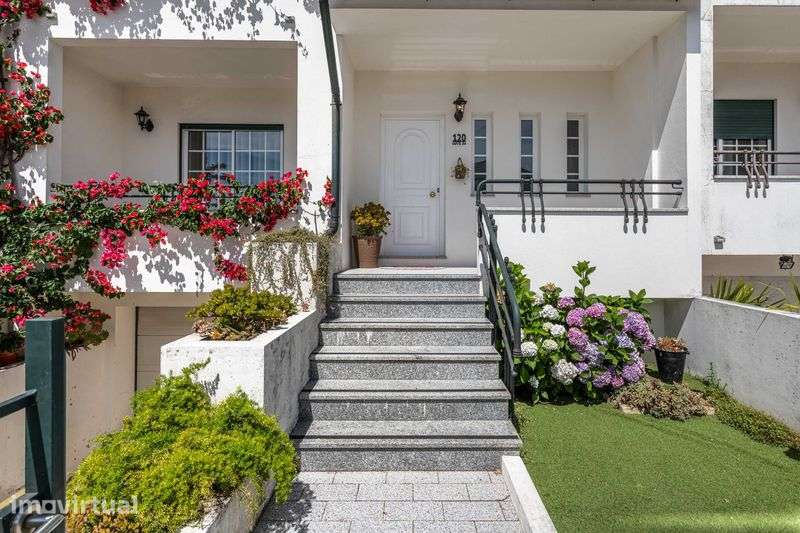 Moradia T3 com Jardim Privado e Garagem para 5 Carros em Esposende - Grande imagem: 2/12