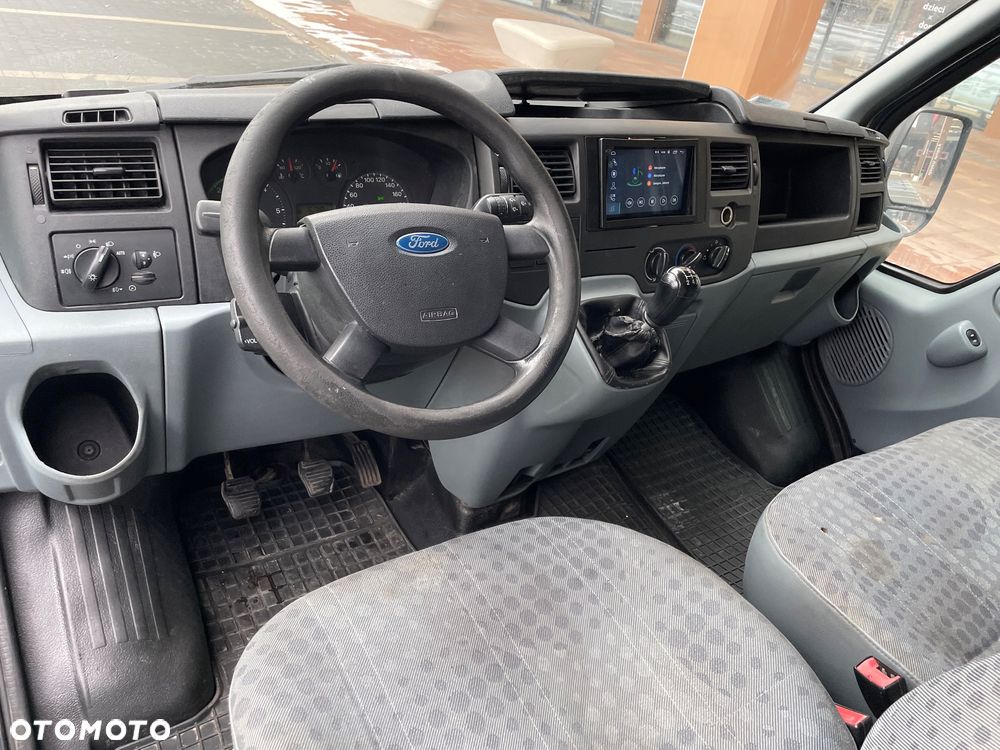 Ford Transit - 15