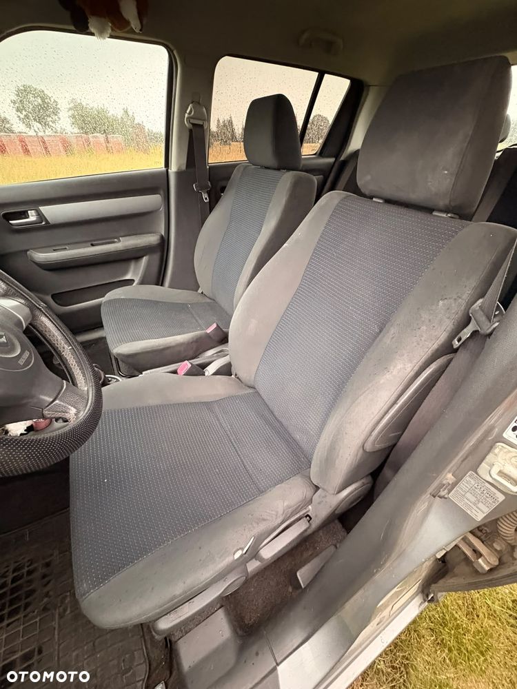 Suzuki Swift 1.3 DDiS 16v GLX DPF - 10