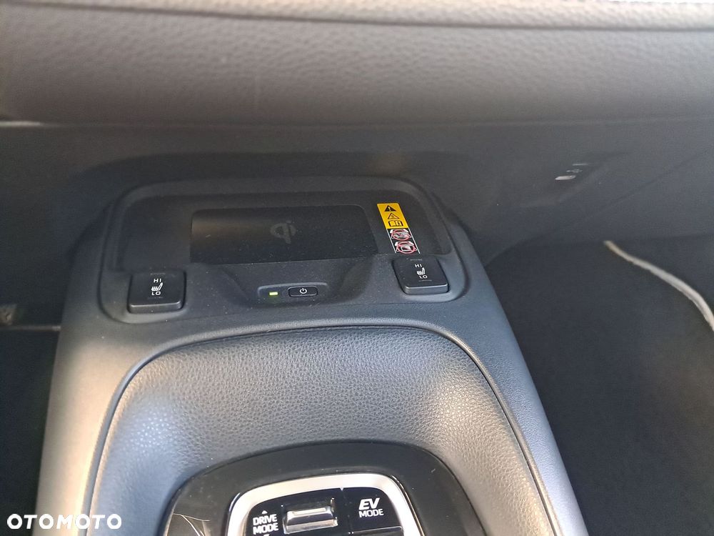 Toyota Corolla 1.8 Hybrid Style - 22