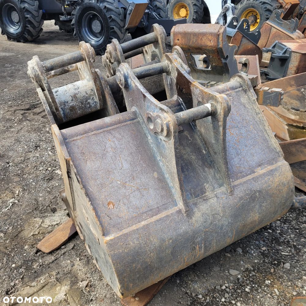 Komatsu PW118MR - 10