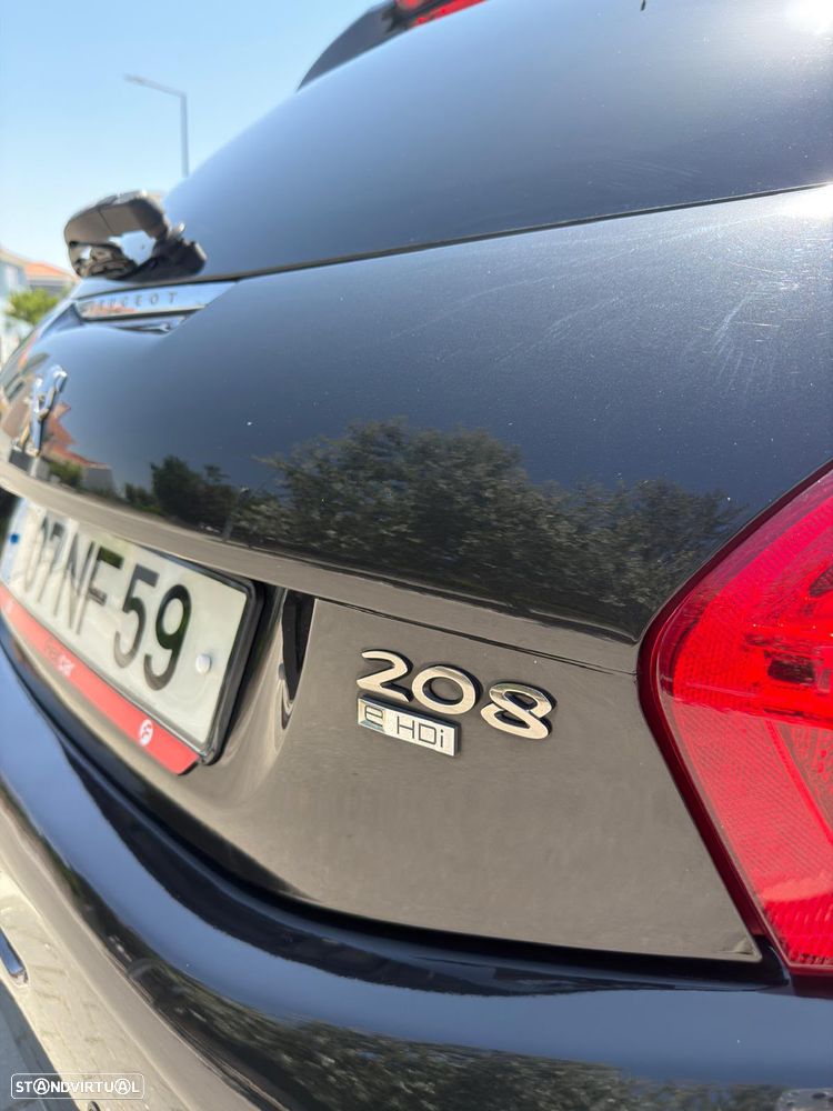 Peugeot 208 1.6 e-HDi Allure 95g - 6