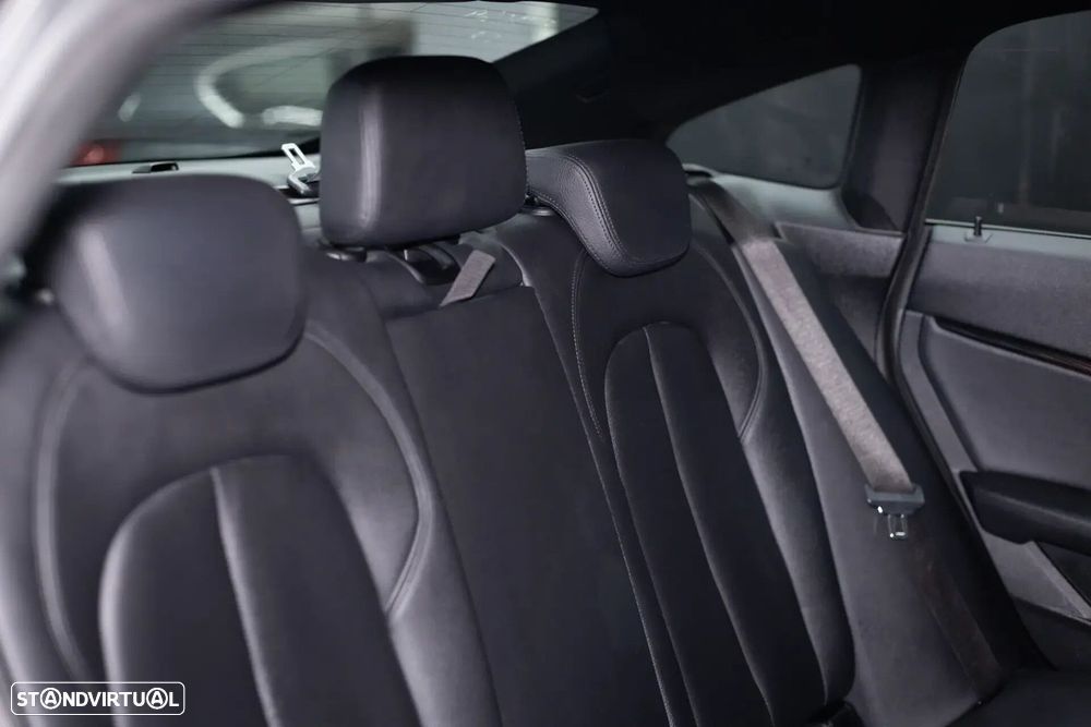 BMW 216 Gran Coupé - 21