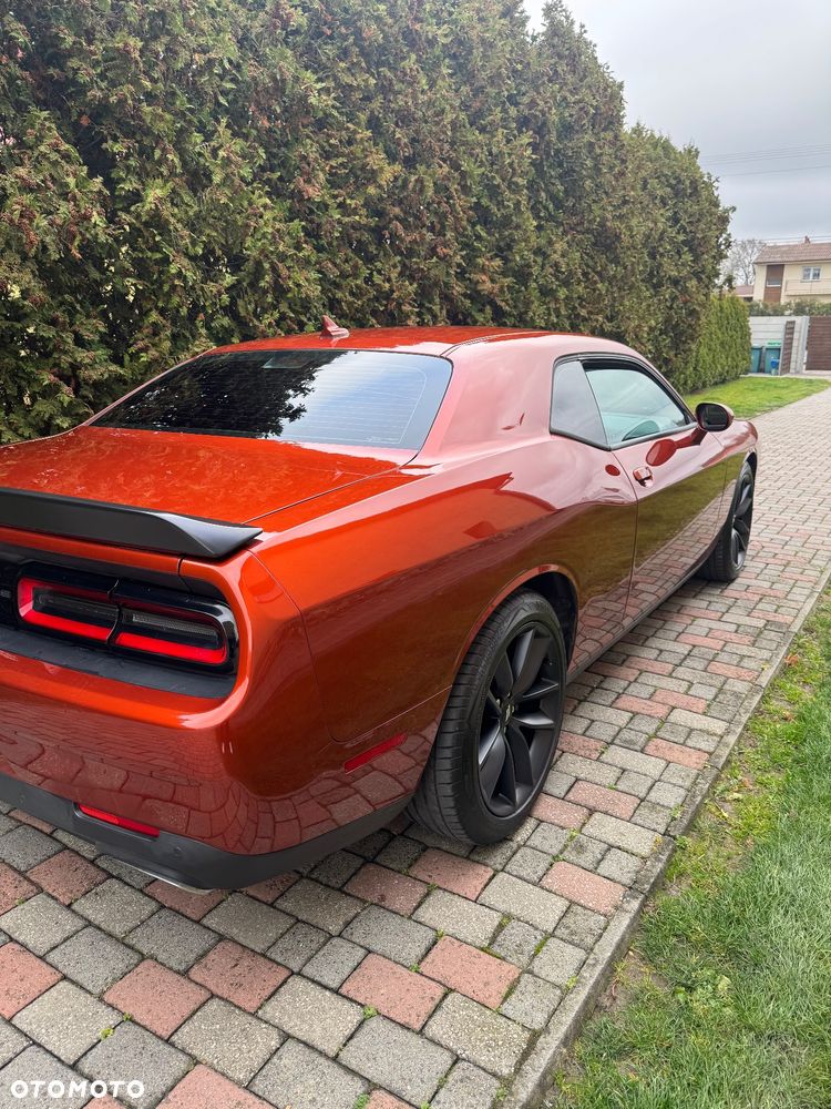 Dodge Challenger 5.7 R/T - 7