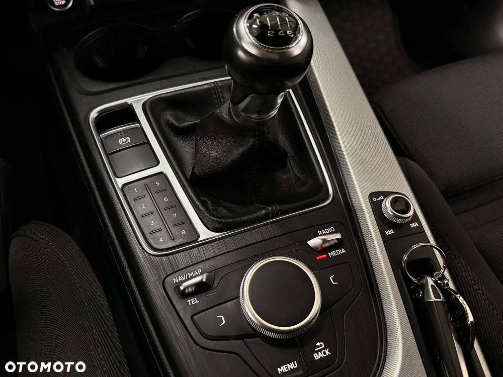 Audi A4 Avant 2.0 TDI DPF Ambition - 12