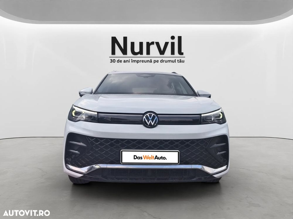 Volkswagen Tiguan - 8