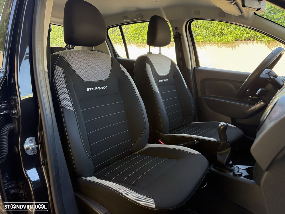 Dacia Sandero 0.9 TCe Stepway - 2