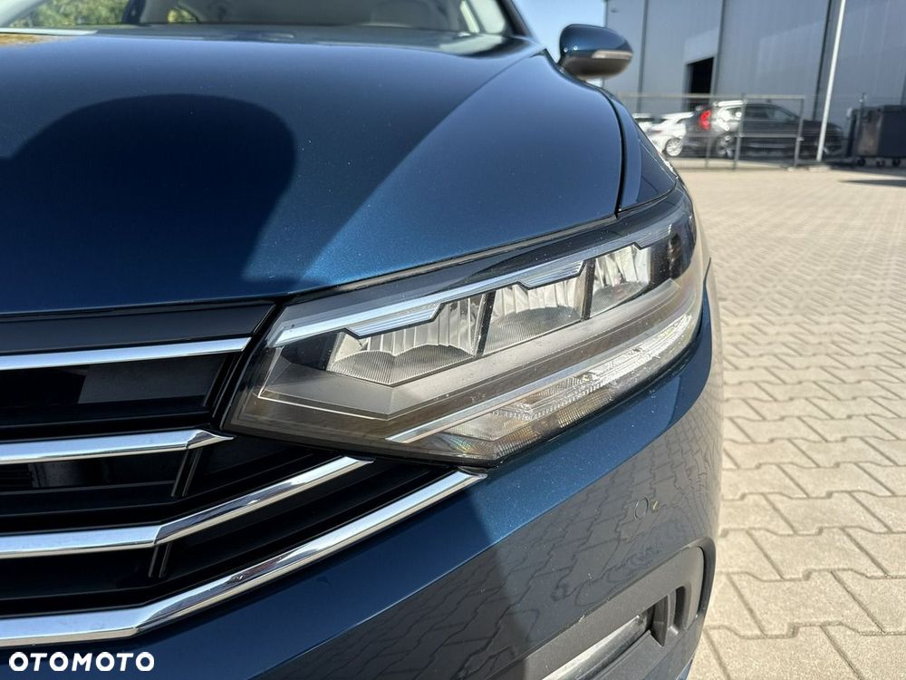 Volkswagen Passat 2.0 TSI Elegance DSG - 9