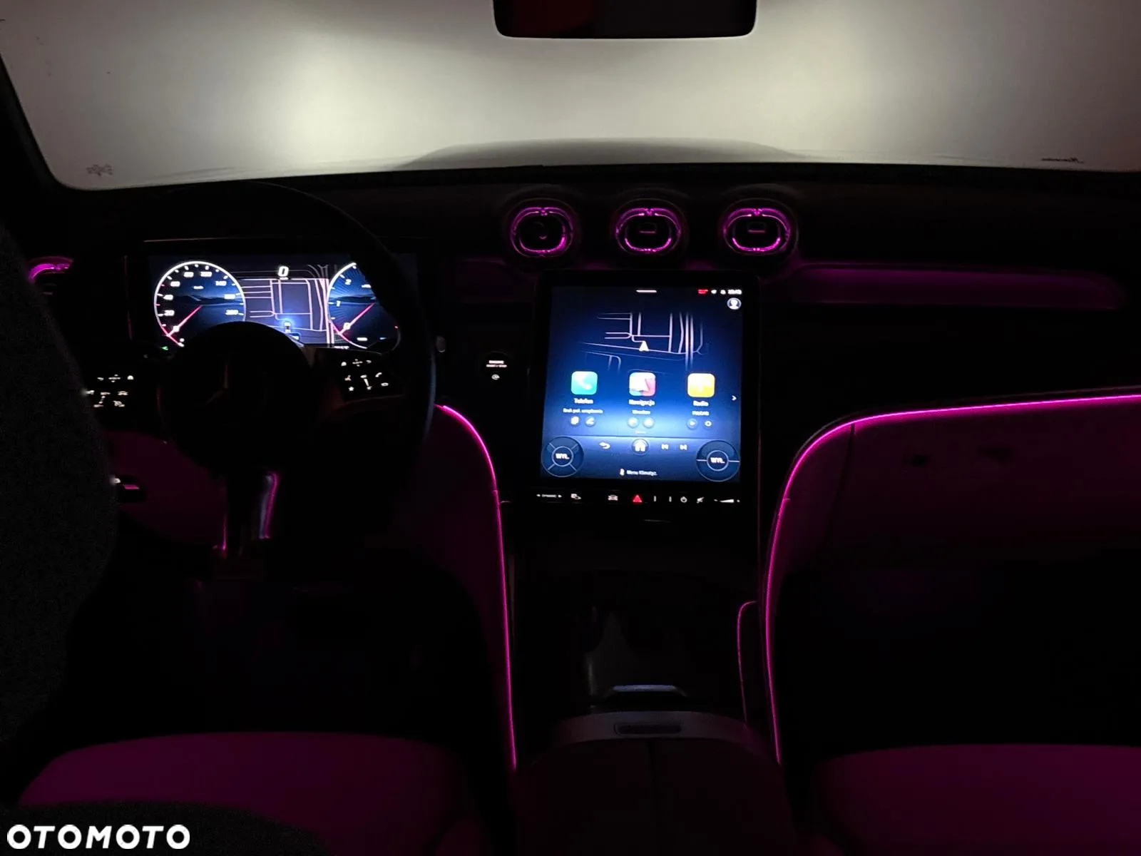 Mercedes-Benz GLC - 29