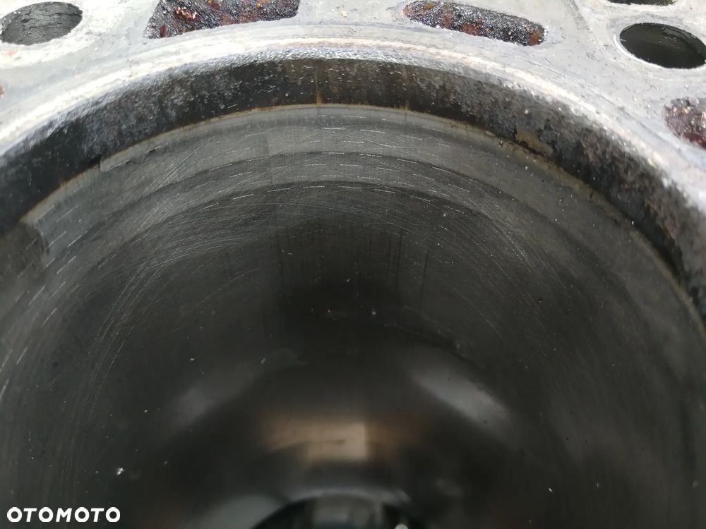 Blok silnika 55229567 A13DTE Astra J Corsa D 1.3 cdti - 8