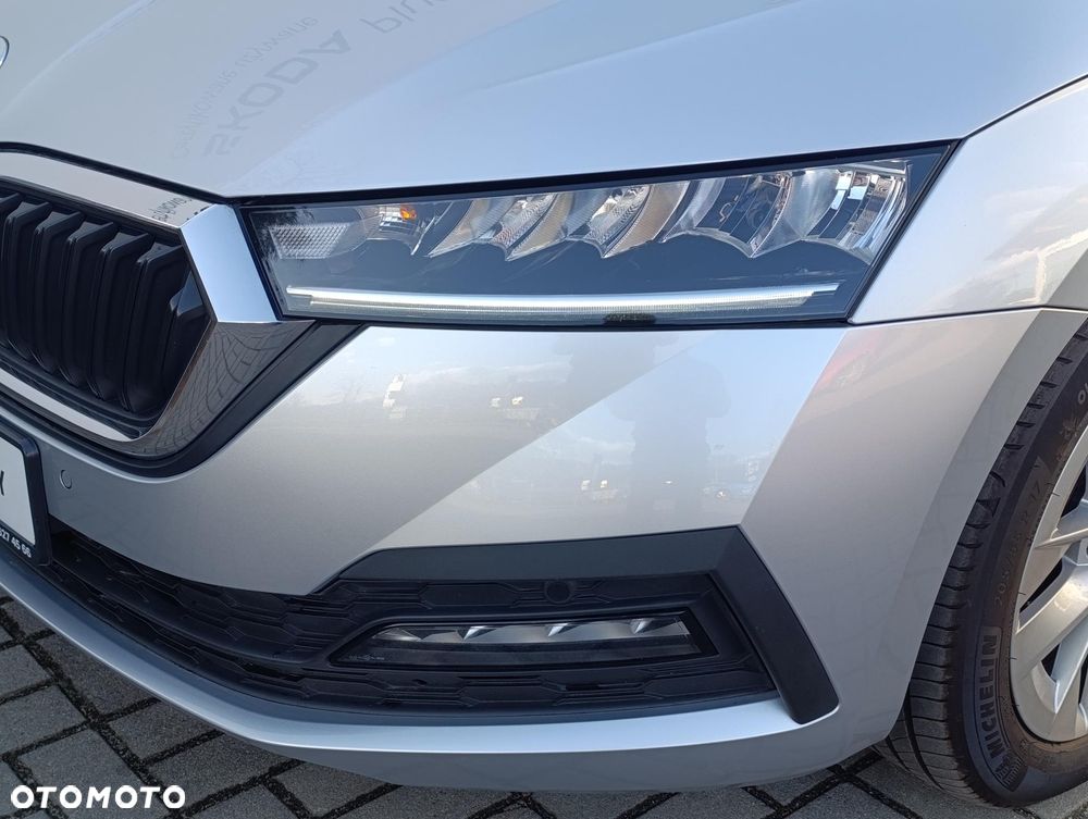 Skoda Octavia 1.5 TSI ACT Ambition - 8