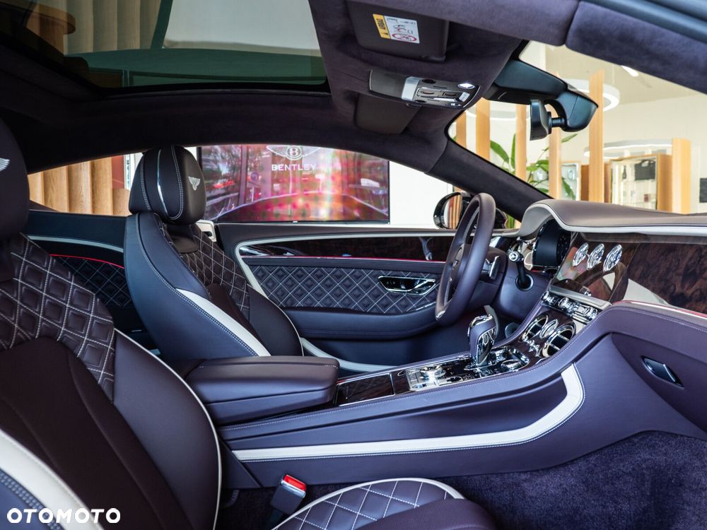 Bentley Continental GT - 25