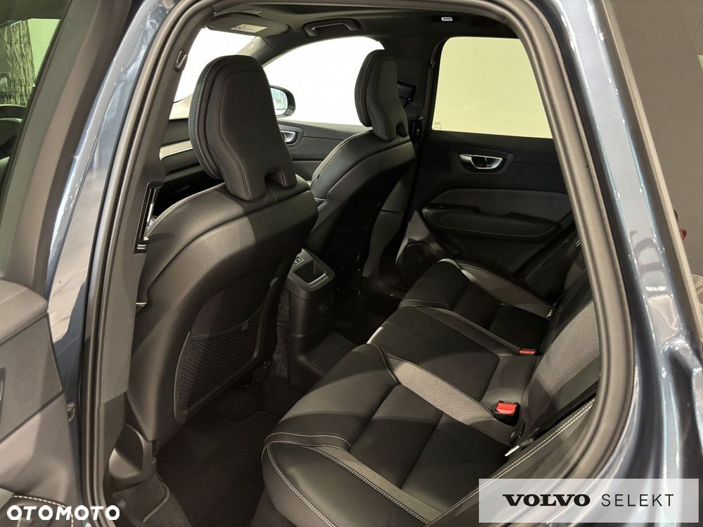 Volvo XC 60 - 24