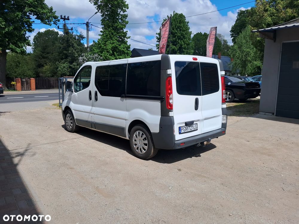 Opel Vivaro - 3