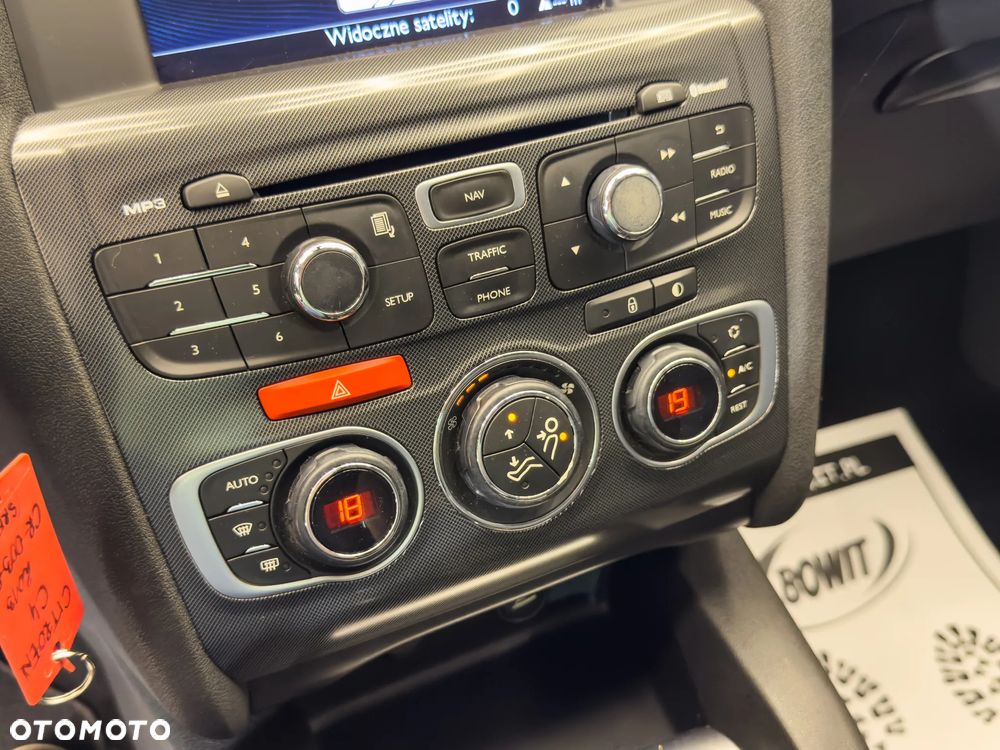 Citroën C4 HDi 115 Exclusive - 40