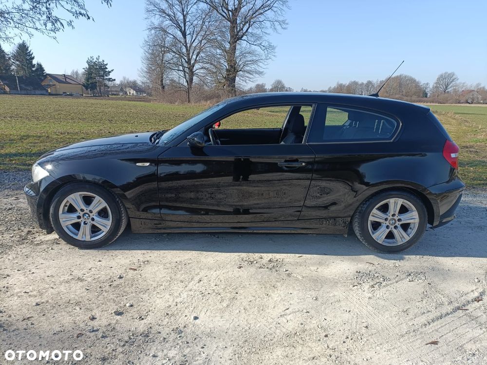 BMW Seria 1 116i - 8