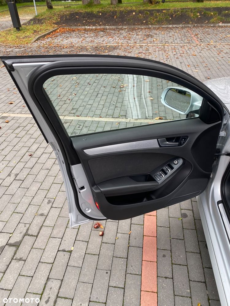 Audi A4 - 12