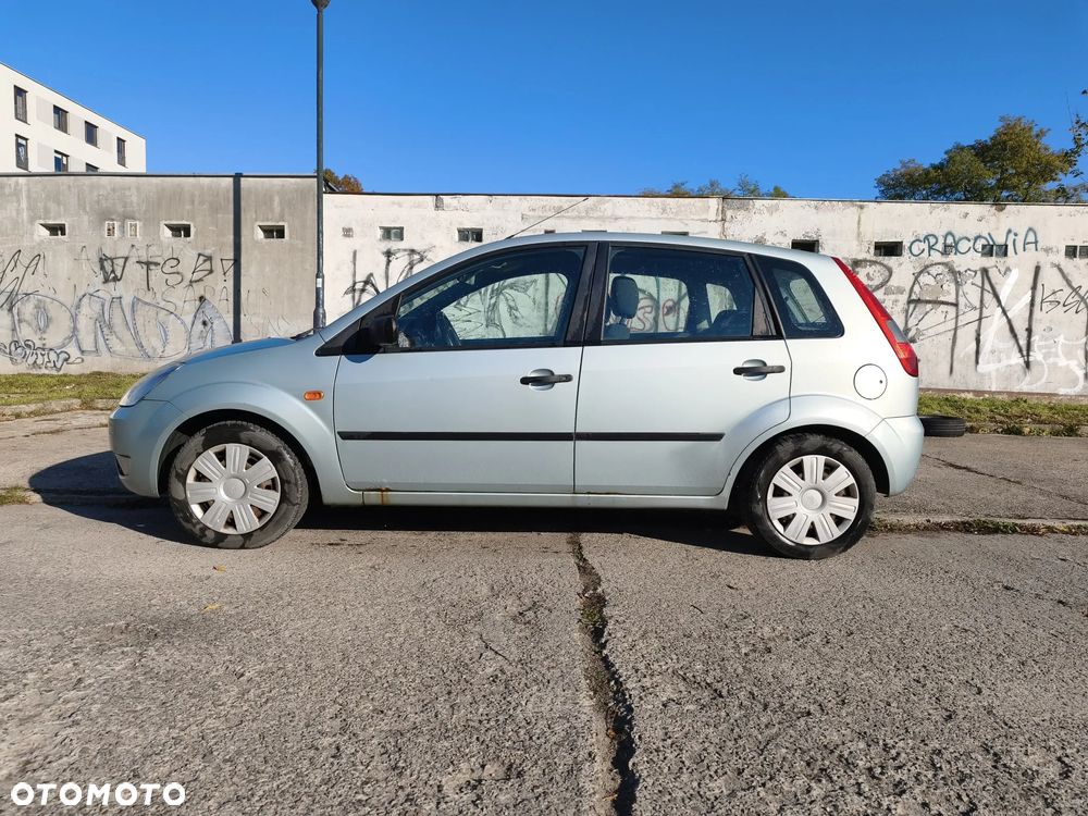 Ford Fiesta 1.4 - 6