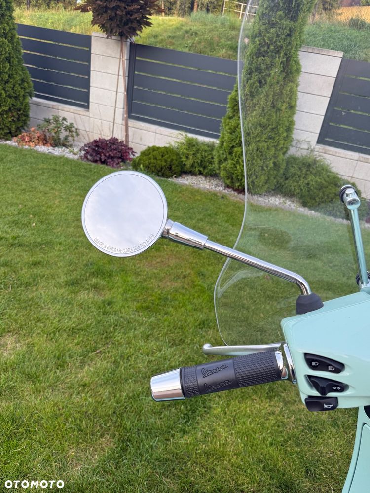 Vespa GTS - 12