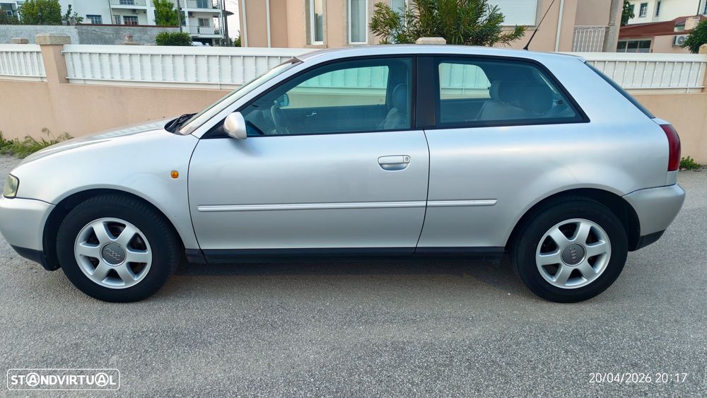 Audi A3 1.9 TDI Attraction - 2