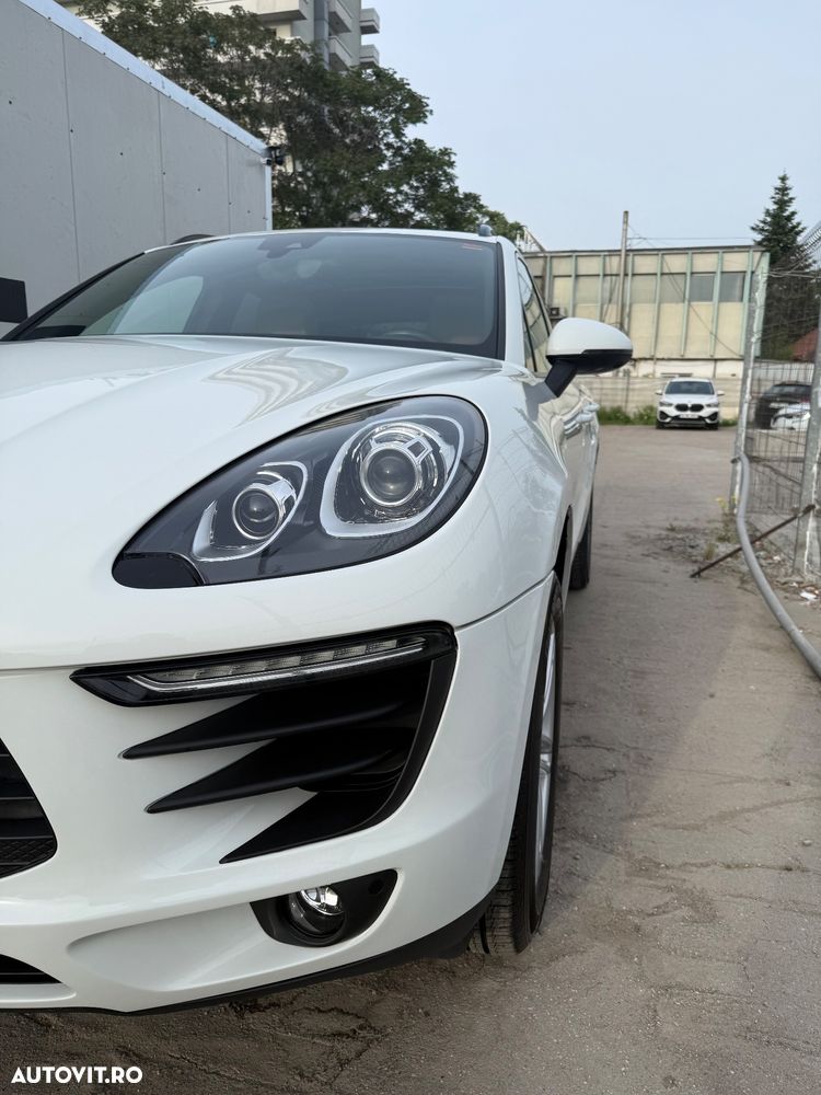 Porsche Macan Standard - 4
