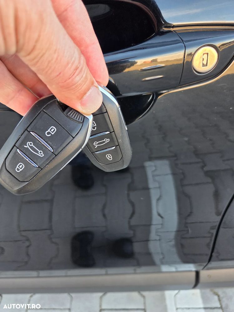 Opel Crossland X 1.2 Start/Stop Limited Edition - 34