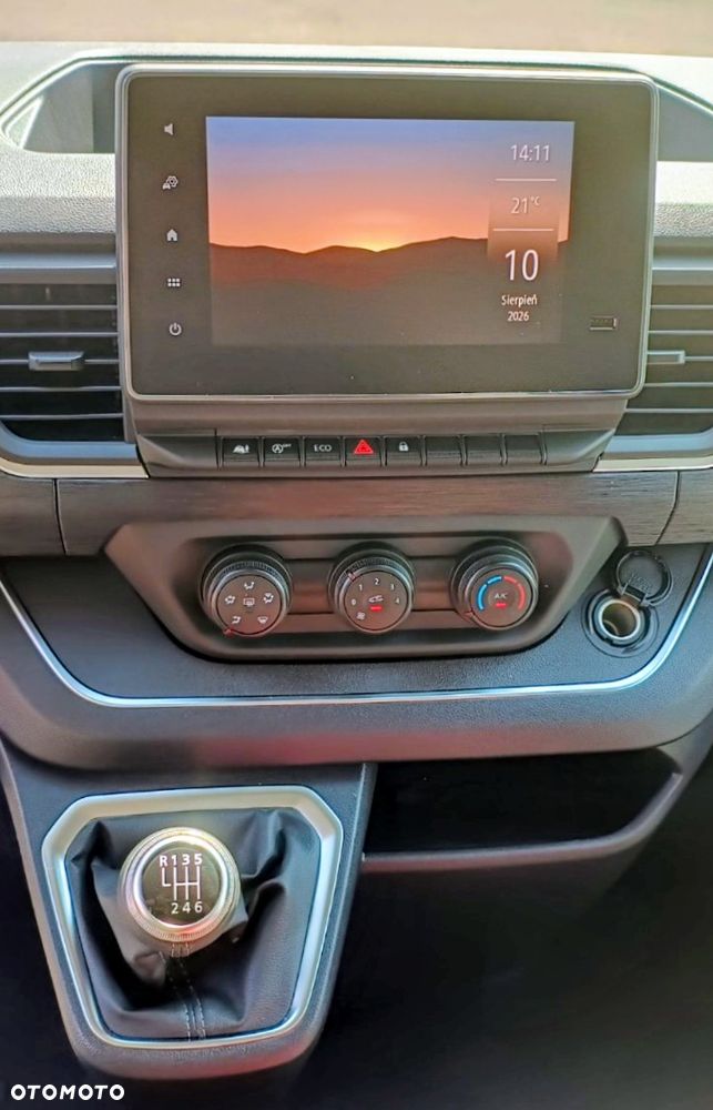 Renault TRAFIC - 16