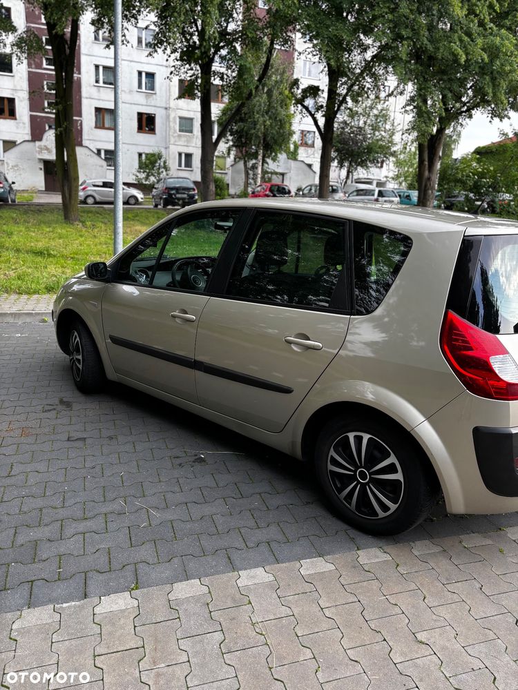 Renault Scenic 1.6 16V Expression - 5