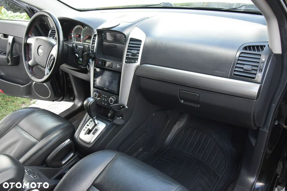 Chevrolet Captiva 2.0 4WD 7 Sitzer Automatik LT Exclusive - 37