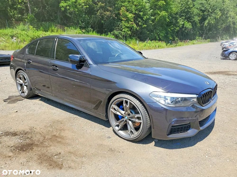 BMW Seria 5 540i xDrive Sport - 2