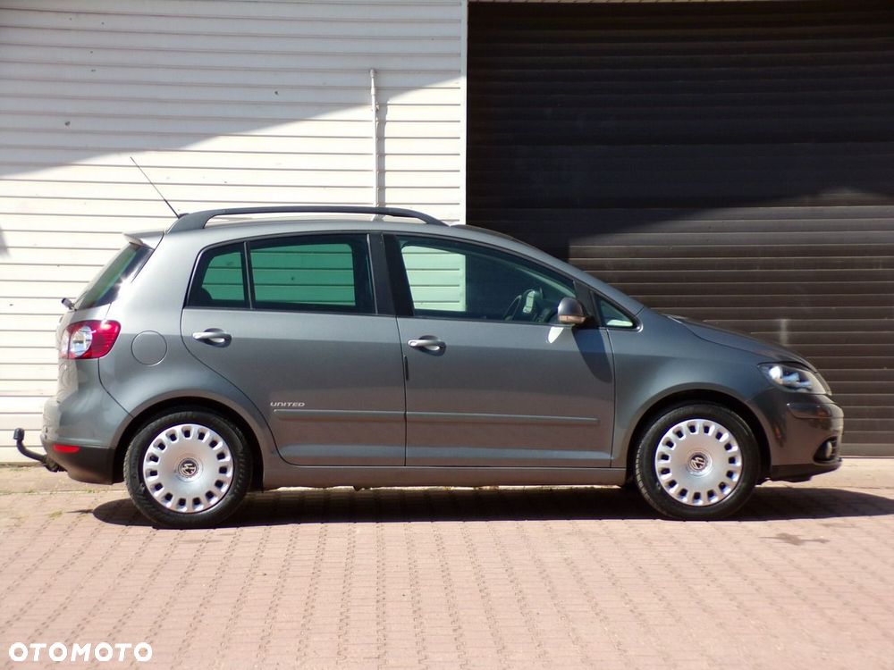 Volkswagen Golf Plus 1.6 Automatik United - 12