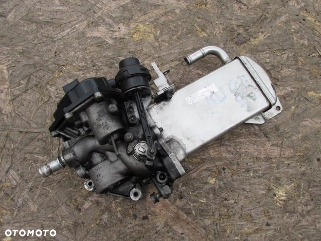 Audi Q5 I 8R 2.0 tdi 03L131512DT Chłodnica chłodniczka spalin - 2
