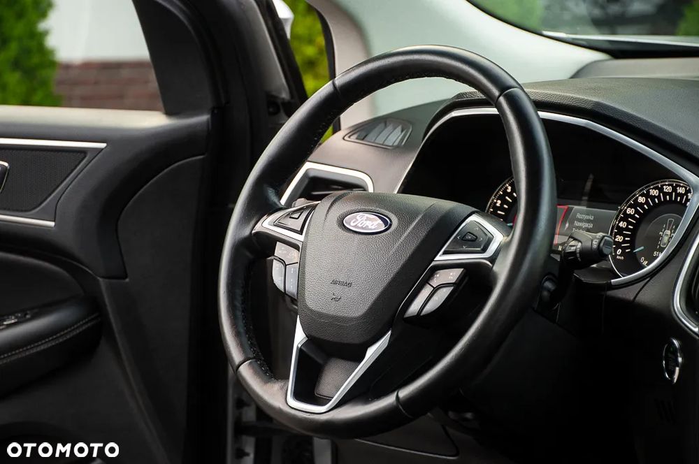 Ford Edge 2.0 TDCi Bi-Turbo 4x4 ST-LINE - 31