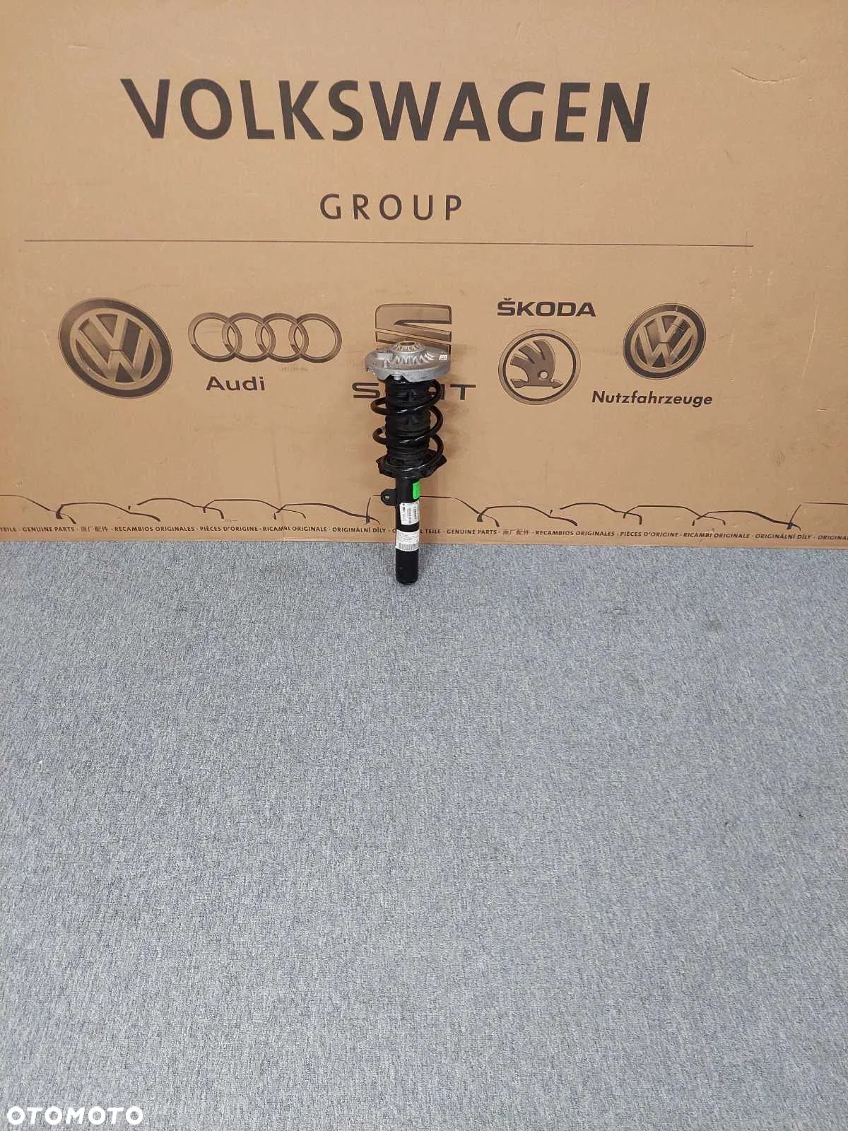 Mini F60 Amortyzator przedni 6884347 Nowy ORG - 1