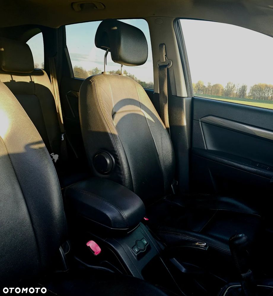 Chevrolet Captiva - 14