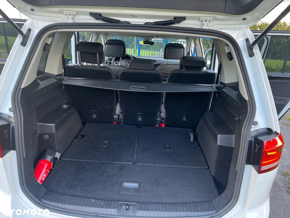 Volkswagen Touran 2.0 TDI BMT Highline DSG - 10