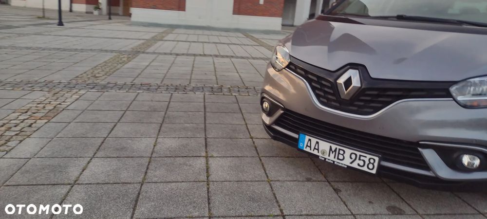 Renault Scenic - 10