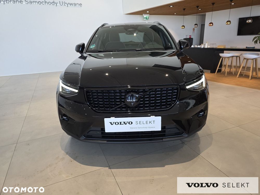 Volvo XC 40 - 4