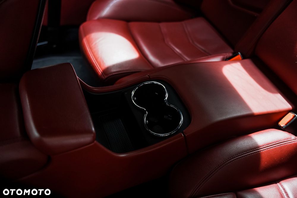 Maserati GranTurismo S - 19