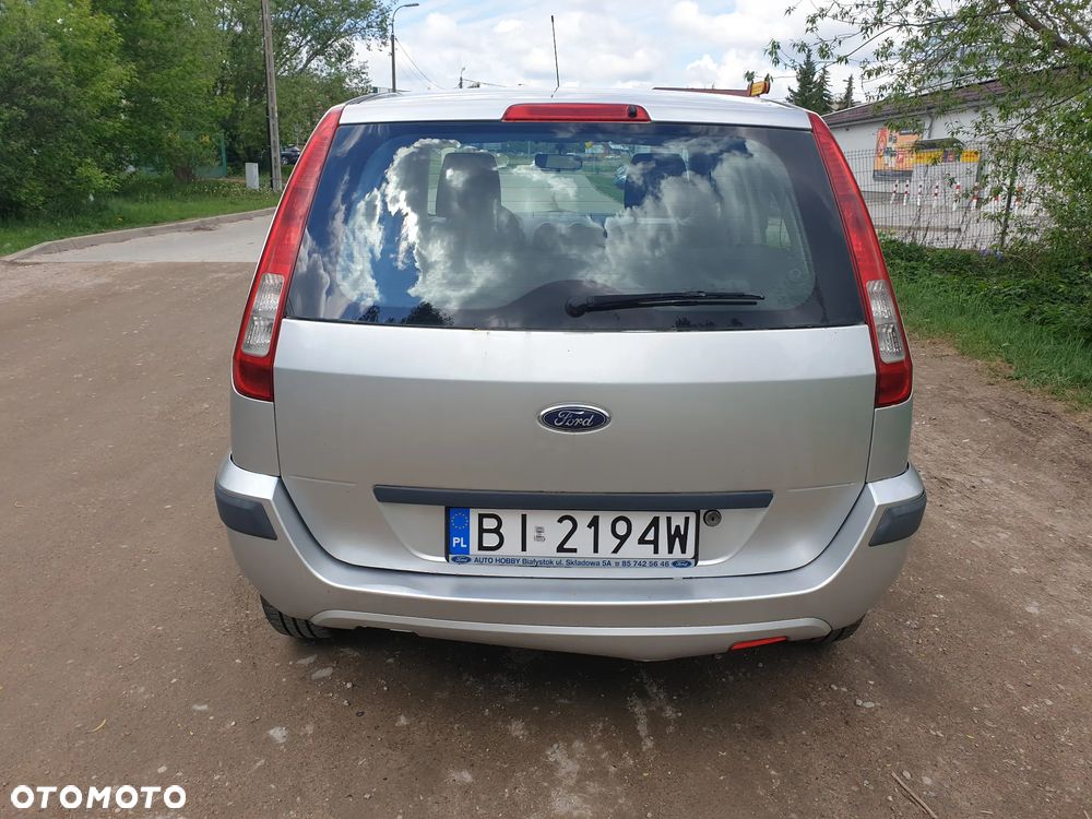 Ford Fusion - 6
