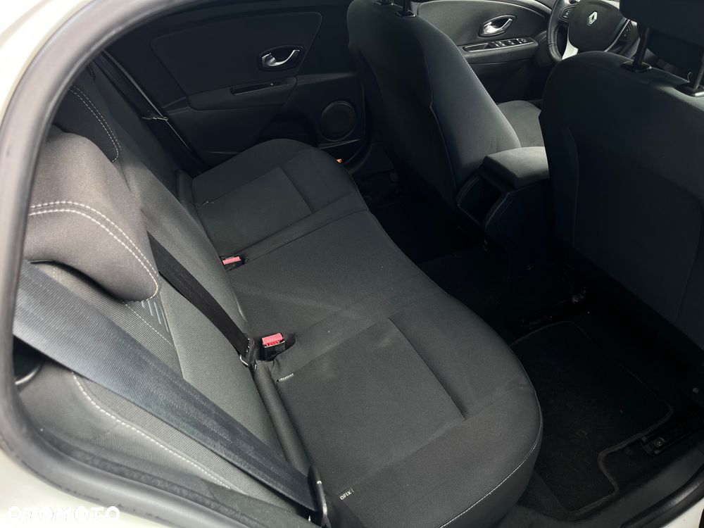 Renault Megane 1.5 dCi Authentique - 22