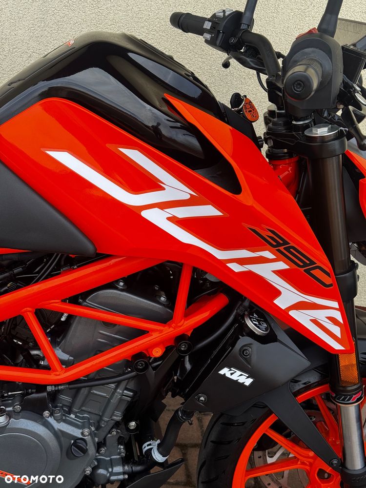 KTM Duke 390 - 19