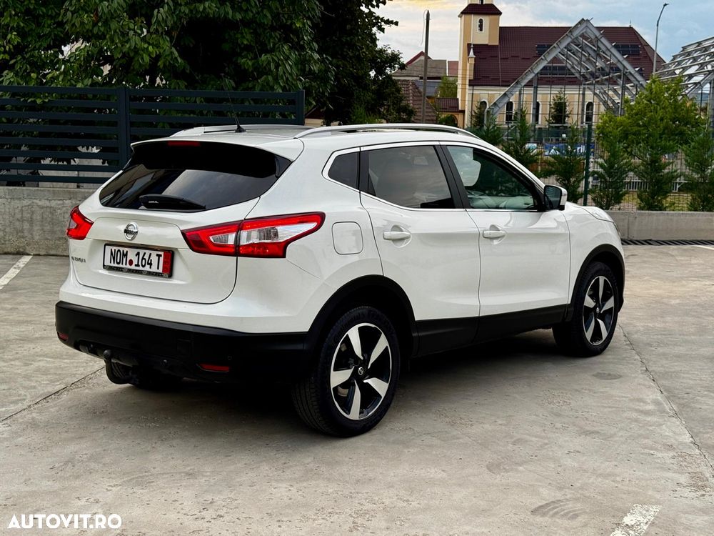 Nissan Qashqai 1.6L dCi Start/Stop 4X4-i Tekna - 6