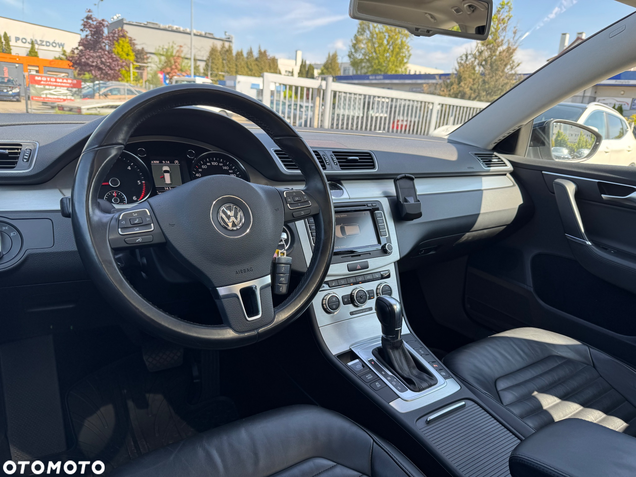 Volkswagen Passat Variant 2.0 TDI DSG BlueMotion Technology Highline - 29