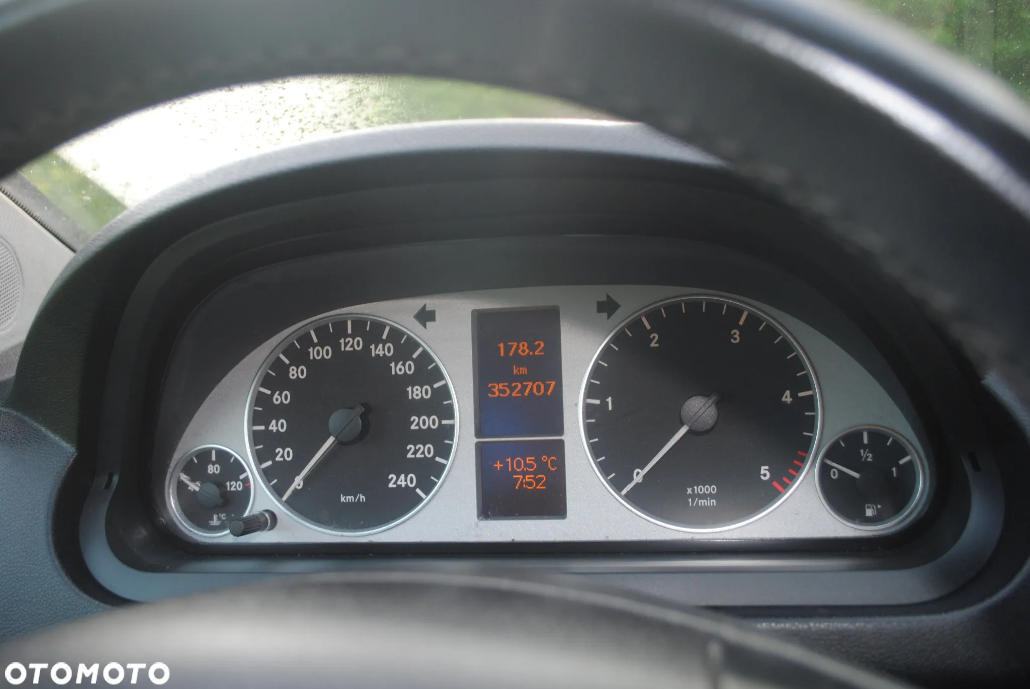 Mercedes-Benz Klasa B 180 CDI - 14