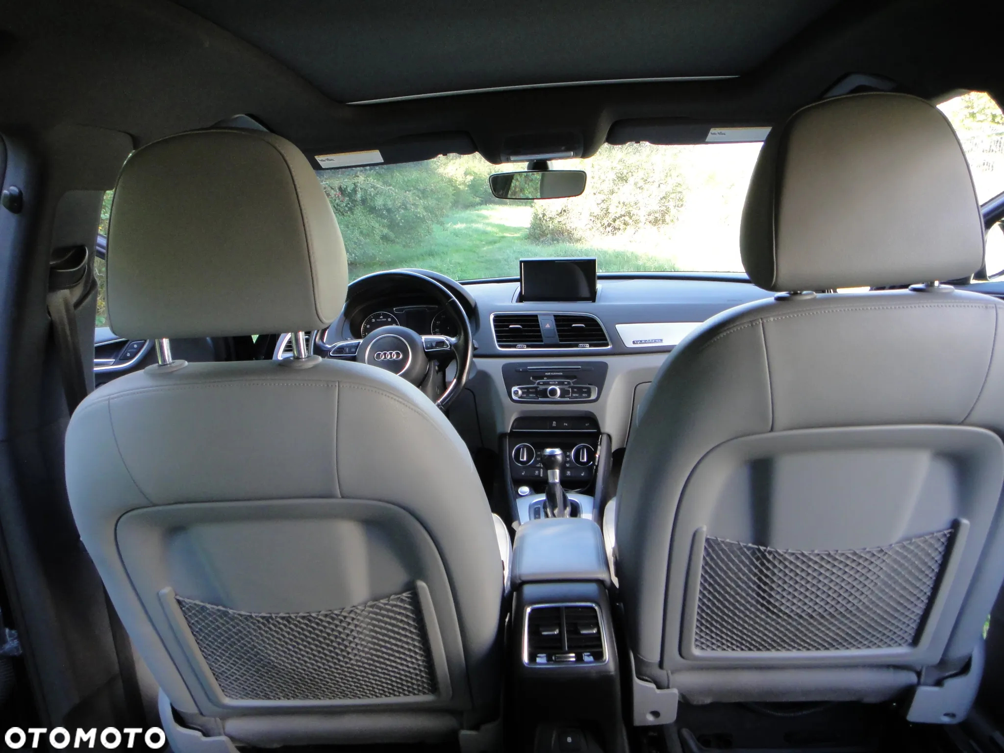 Audi Q3 2.0 TFSI quattro S tronic - 22