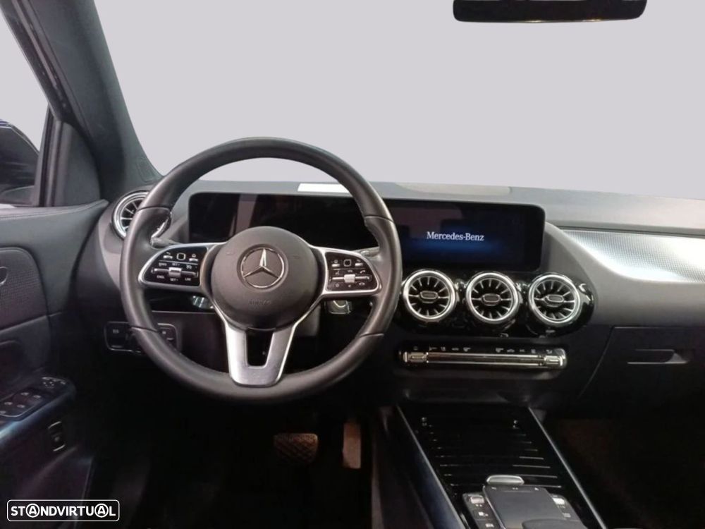 Mercedes-Benz EQA - 4